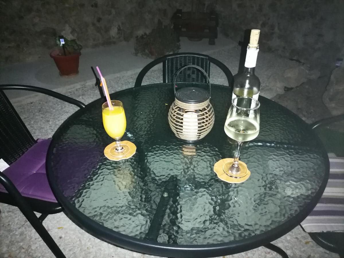 カリヴェス Lemon Tree Houseヴィラ エクステリア 写真