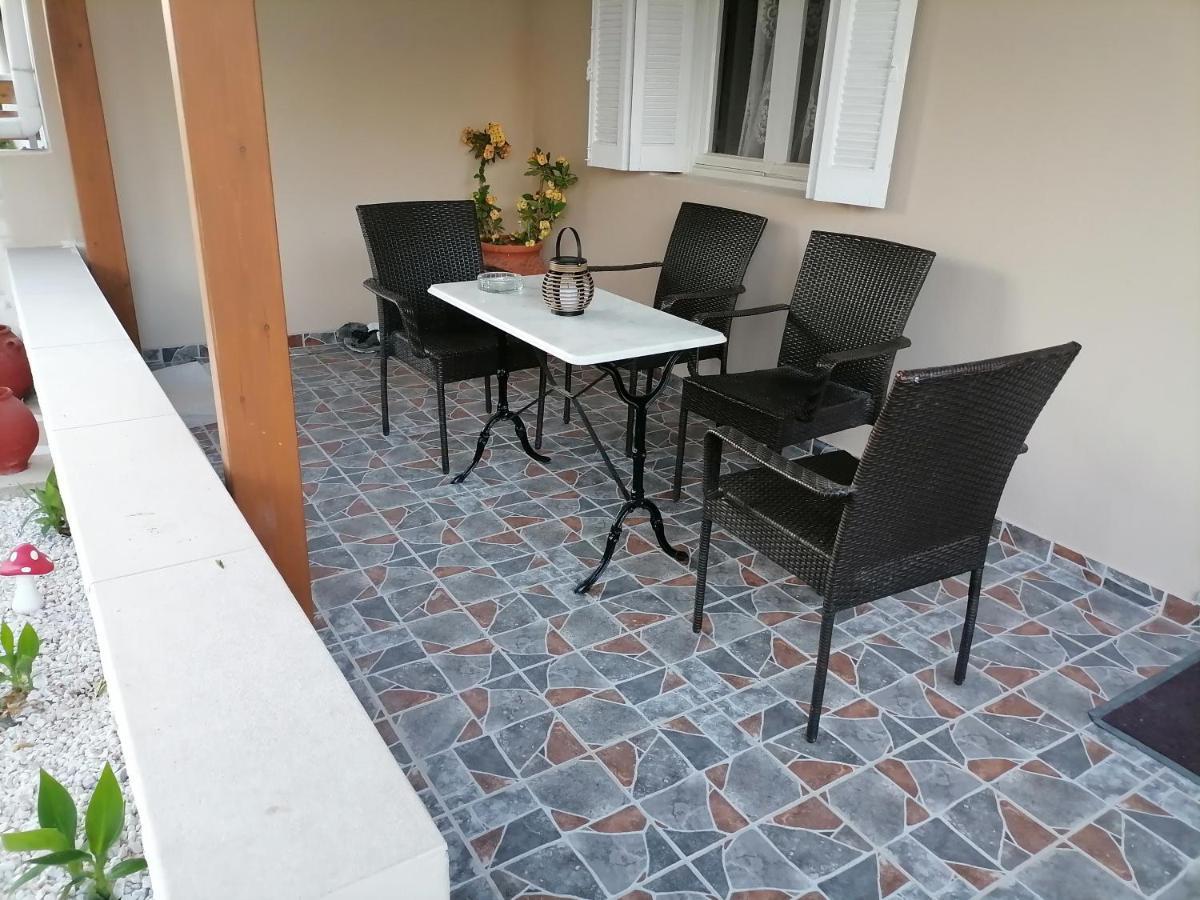 カリヴェス Lemon Tree Houseヴィラ エクステリア 写真